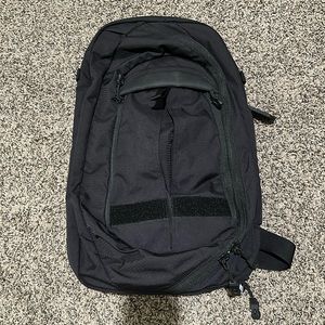 Vertex Conceal Sling Bag
